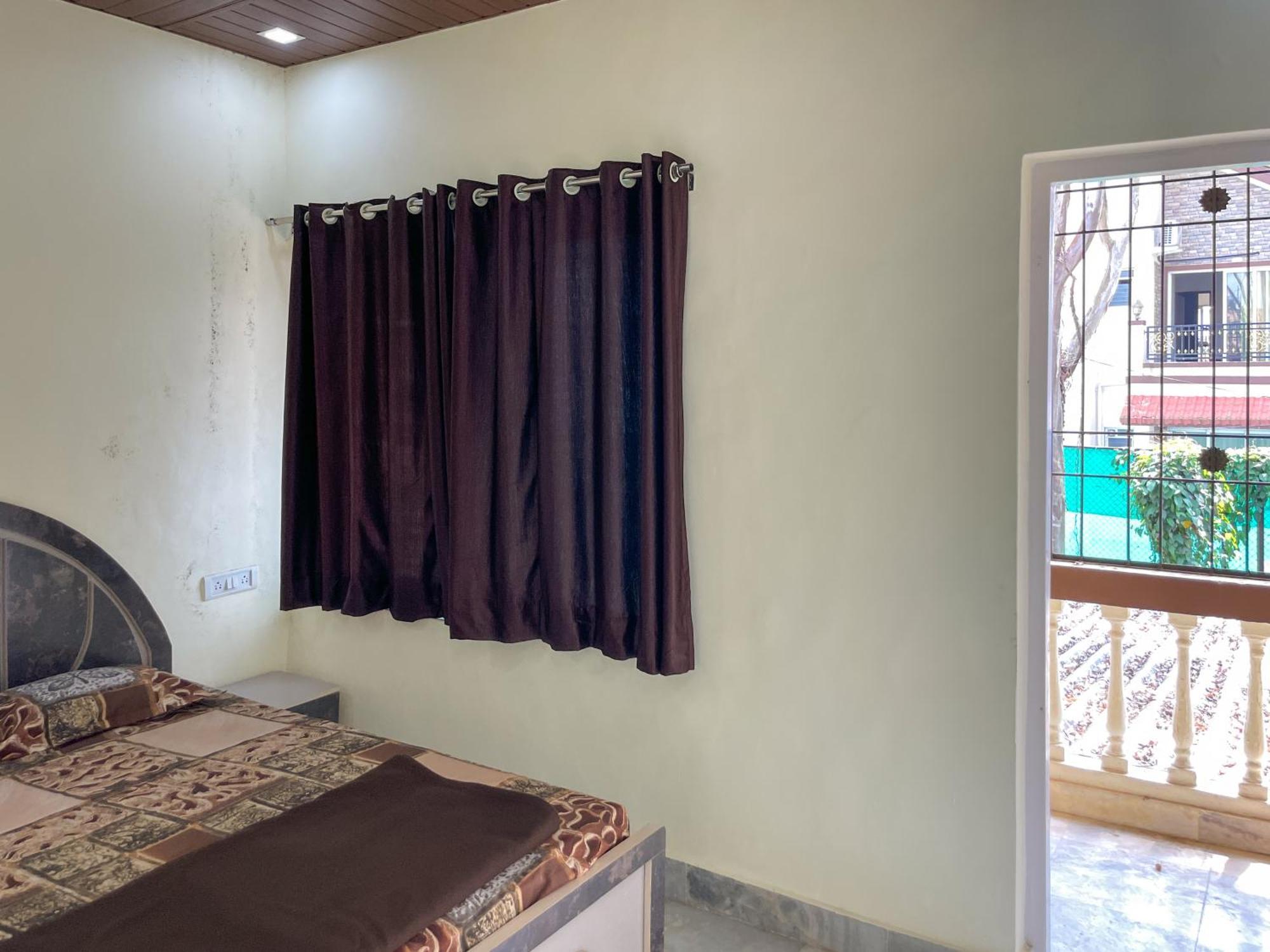 Zars Villa, Лонавала Экстерьер фото